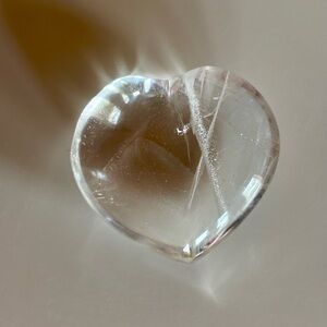 ✨ Clear Quartz Heart – Polished Crystal Heart AAA Translucent